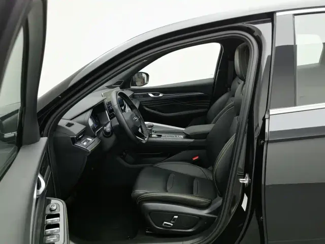Geely Xingrui — Фото автомобиля 10