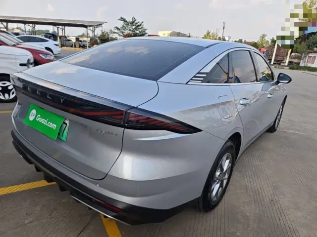 Geely Galaxy L6 — Фото автомобиля 6
