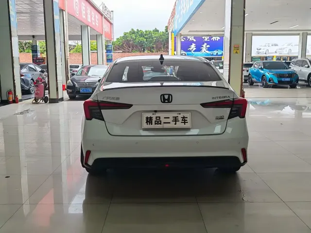 Honda Integra — Фото автомобиля 5