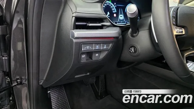 Genesis G80 Бензин 2.5 турбо AWD — Фото автомобиля 17