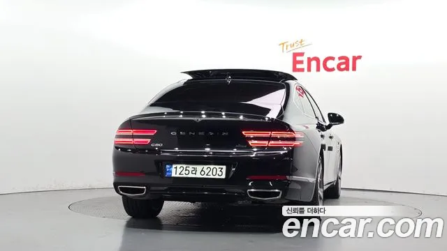 Genesis G80 RG3 — Фото автомобиля 4