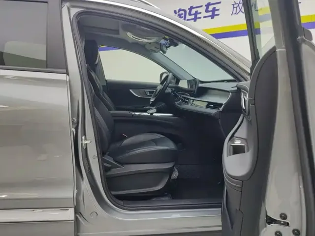 Chery Tiggo 8 PLUS — Фото автомобиля 8