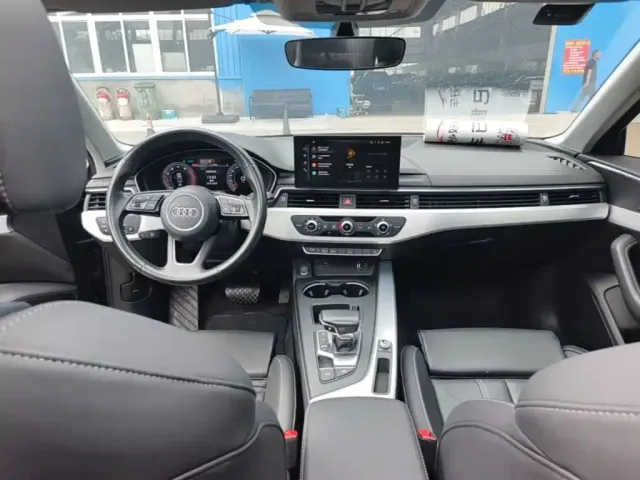 Audi A4L — Фото автомобиля 9