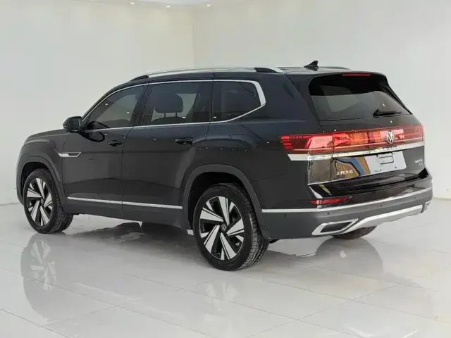 Volkswagen Teramont — Фото автомобиля 4