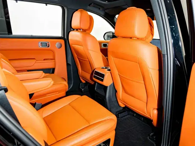 Li Auto L8 — Фото автомобиля 23