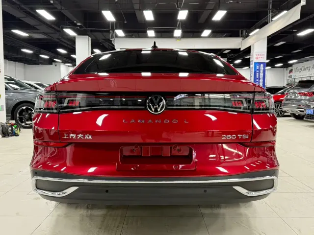 Volkswagen Lamando — Фото автомобиля 6