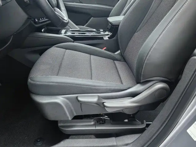 Buick Envision S — Фото автомобиля 20
