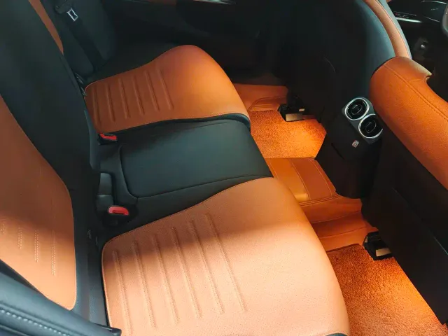 Mercedes-Benz C-Class — Фото автомобиля 9