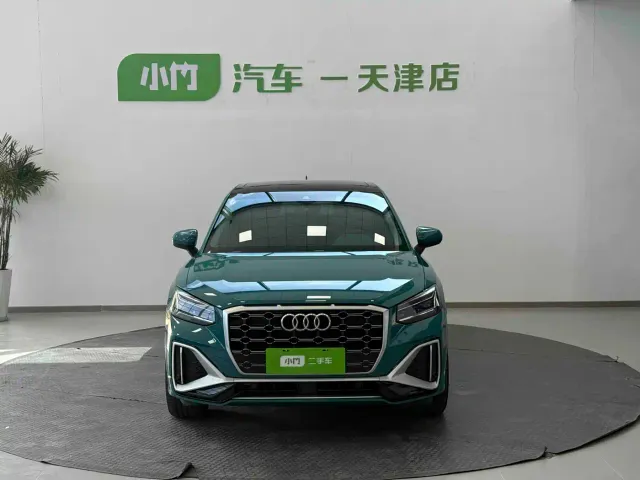 Audi Q2L — Фото автомобиля 2