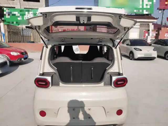 Wuling Hongguang Mini EV — Фото автомобиля 18