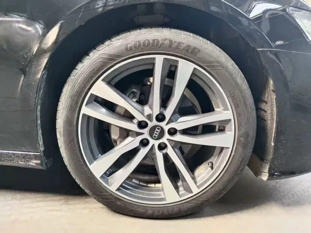Audi A6L — Фото автомобиля 9