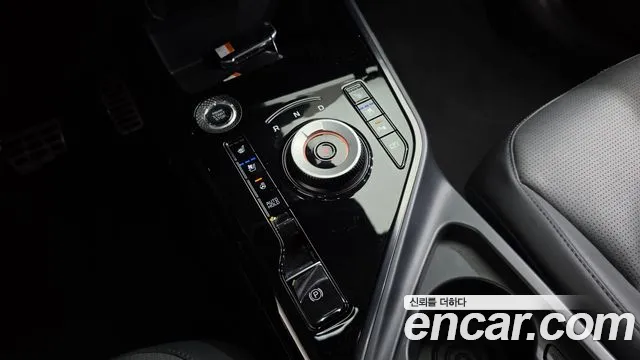 Kia Niro The All New — Фото автомобиля 12