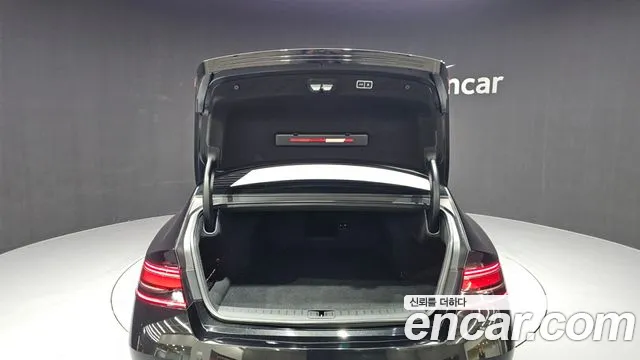 Genesis G90 Бензин 3.5 турбо AWD — Фото автомобиля 20