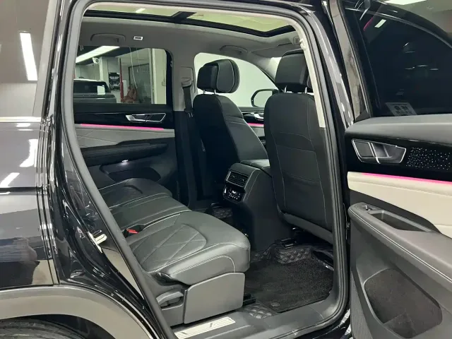 Volkswagen Teramont — Фото автомобиля 14