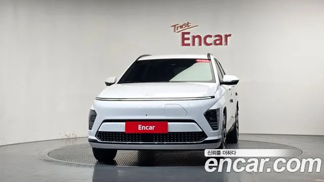 Hyundai Kona SX2 — Фото автомобиля 3