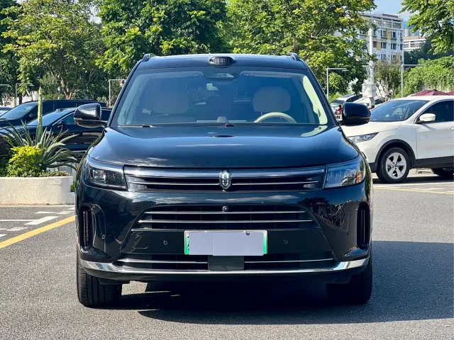 Aito M7 — Фото автомобиля 2
