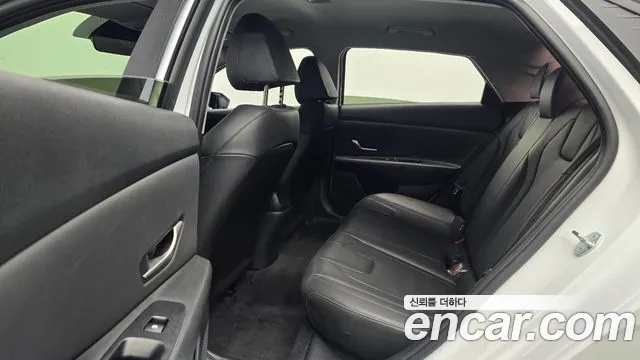 Hyundai AVANTE Avante (CN7) — Фото автомобиля 12