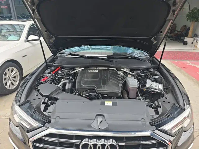 Audi A6L — Фото автомобиля 19