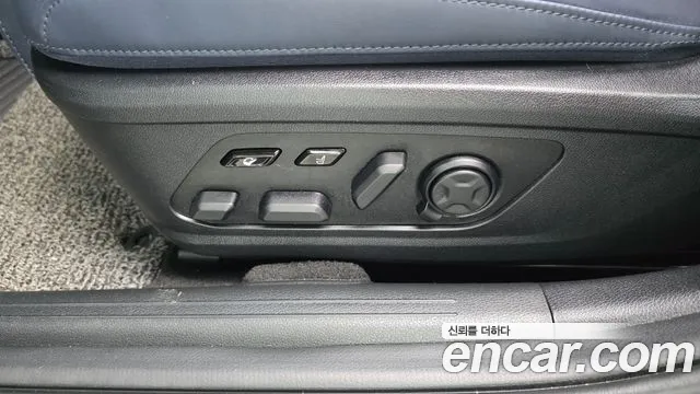 Kia K8 The New K8 2.5 Бензин 2WD — Фото автомобиля 28