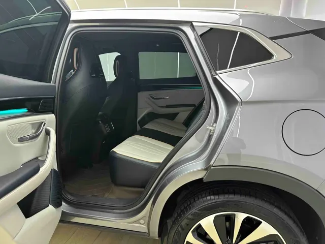 BYD Song PLUS — Фото автомобиля 10
