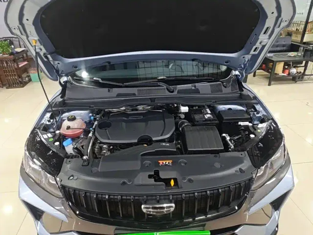 Geely Binyue — Фото автомобиля 19