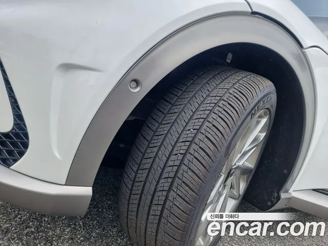 Genesis GV60 — Фото автомобиля 5
