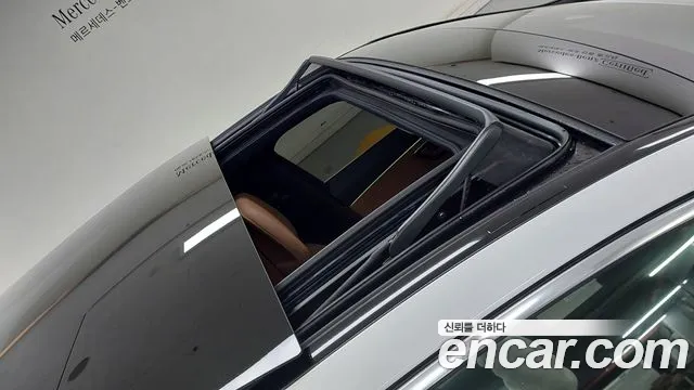 Mercedes-Benz E-Class — Фото автомобиля 11