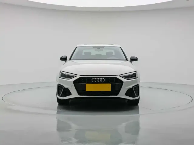 Audi A4L — Фото автомобиля 4