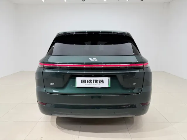 Li Auto L7 — Фото автомобиля 5