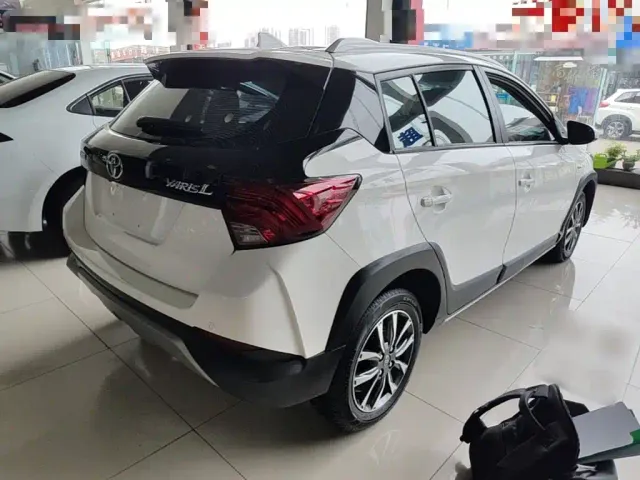 Toyota YARiS L Zhi Xuan 2022 Zhi Xuan X 1.5L CVT Luxury PLUS Edition — Фото автомобиля 6