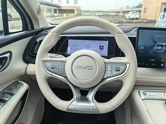 BYD Seal 05 DM-i — Фото автомобиля 19
