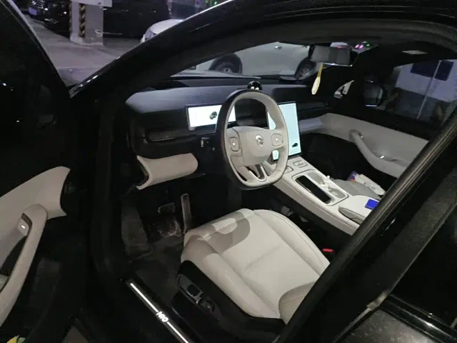 NIO NIO ES6 2023 75kWh — Фото автомобиля 8