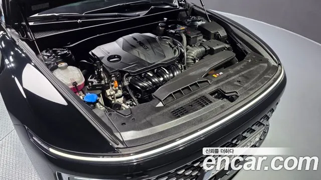 Hyundai Grandeur Grandeur (GN7) 2.5 Бензин 2WD — Фото автомобиля 5