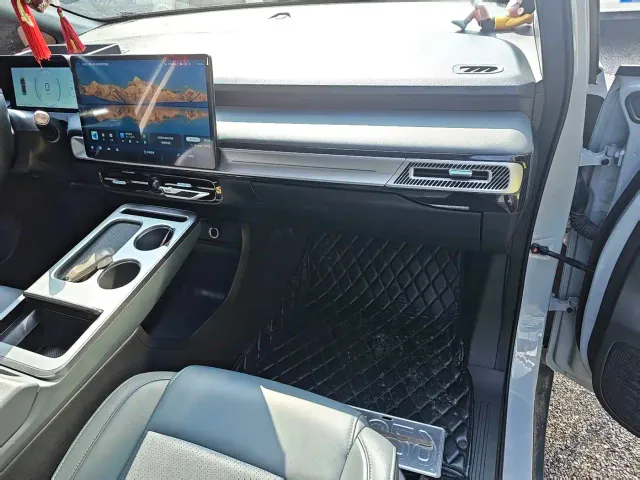 GAC Aion Y — Фото автомобиля 6