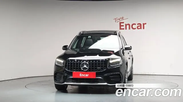 Mercedes-Benz GLB-Class — Фото автомобиля 3