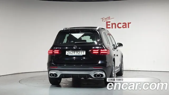 Mercedes-Benz GLB-Class — Фото автомобиля 4