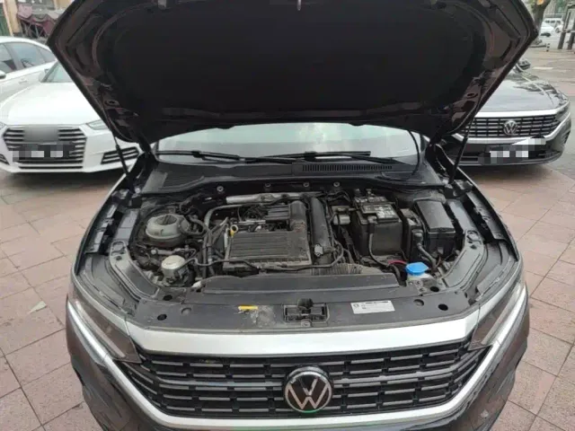 Volkswagen Passat — Фото автомобиля 19