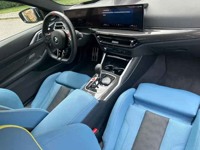 BMW M4 — Фото автомобиля 21