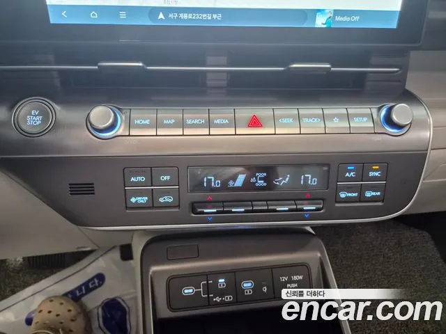 Hyundai Kona — Фото автомобиля 13