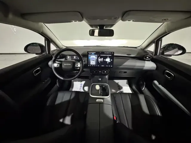 GAC AION UT super — Фото автомобиля 13