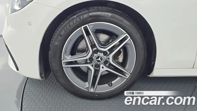 Mercedes-Benz E-Class W213 — Фото автомобиля 4