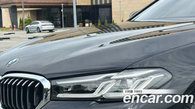 BMW 5 Series G30 — Фото автомобиля 20