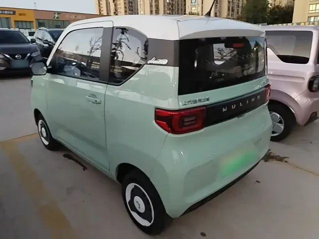 Wuling Hongguang Mini EV — Фото автомобиля 4