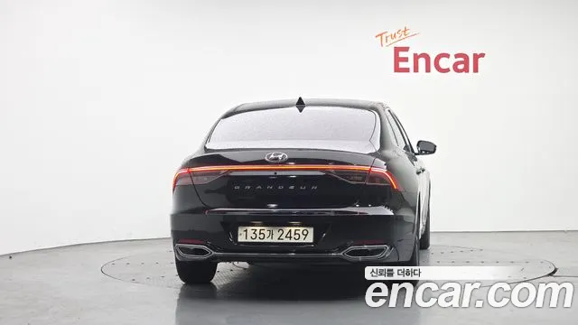 Hyundai Grandeur Новый Grandeur IG 3.0 LPi (Для проката) — Фото автомобиля 4