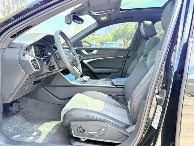 Audi A6L — Фото автомобиля 18
