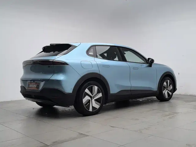 Deepal Shenlan S05 2024 510Ultra Pure Electric Version — Фото автомобиля 2