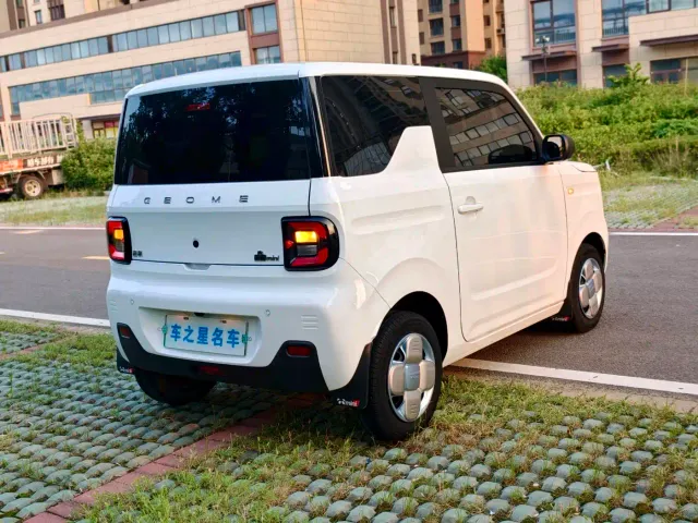 Geely Panda — Фото автомобиля 5