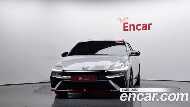 Hyundai Avante — Фото автомобиля 3
