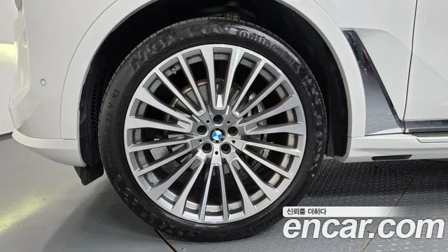 BMW X7 G07 — Фото автомобиля 5