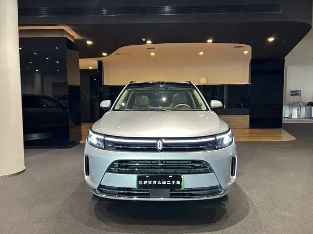 Aito M7 — Фото автомобиля 3